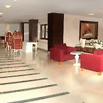 Hotell Palmeras Ultra Konaklı