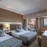 Palmeras Ultra Hotell 5*