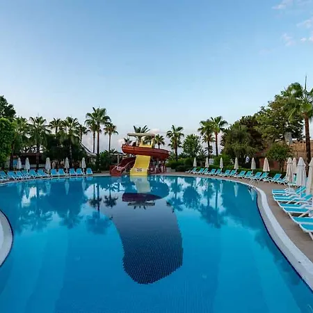 Hotel Palmeras Ultra Konaklı