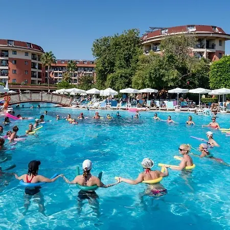 Hotel Palmeras Ultra Konaklı
