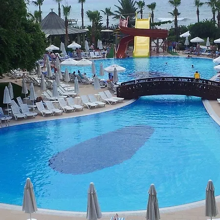 Palmeras Ultra Hotel Konakli