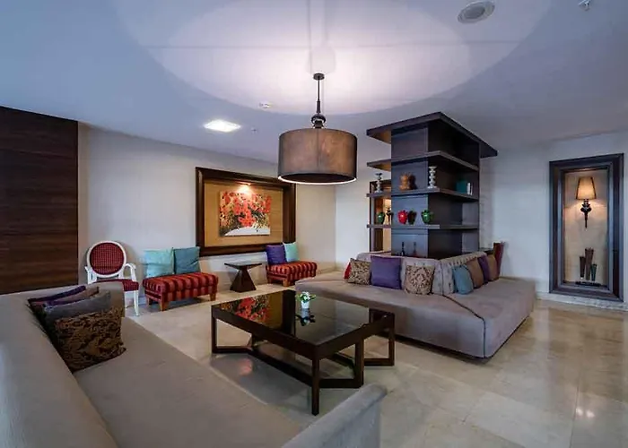 Palmeras Ultra 5* Konaklı
