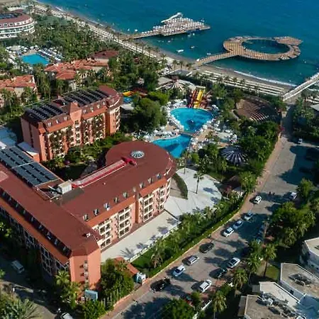 Szálloda Palmeras Ultra Konaklı