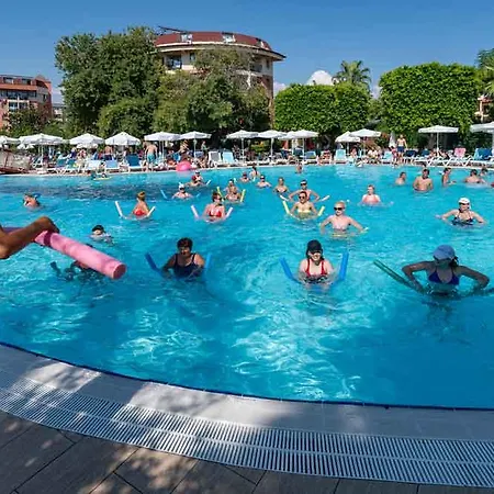Отель Palmeras Ultra 5*